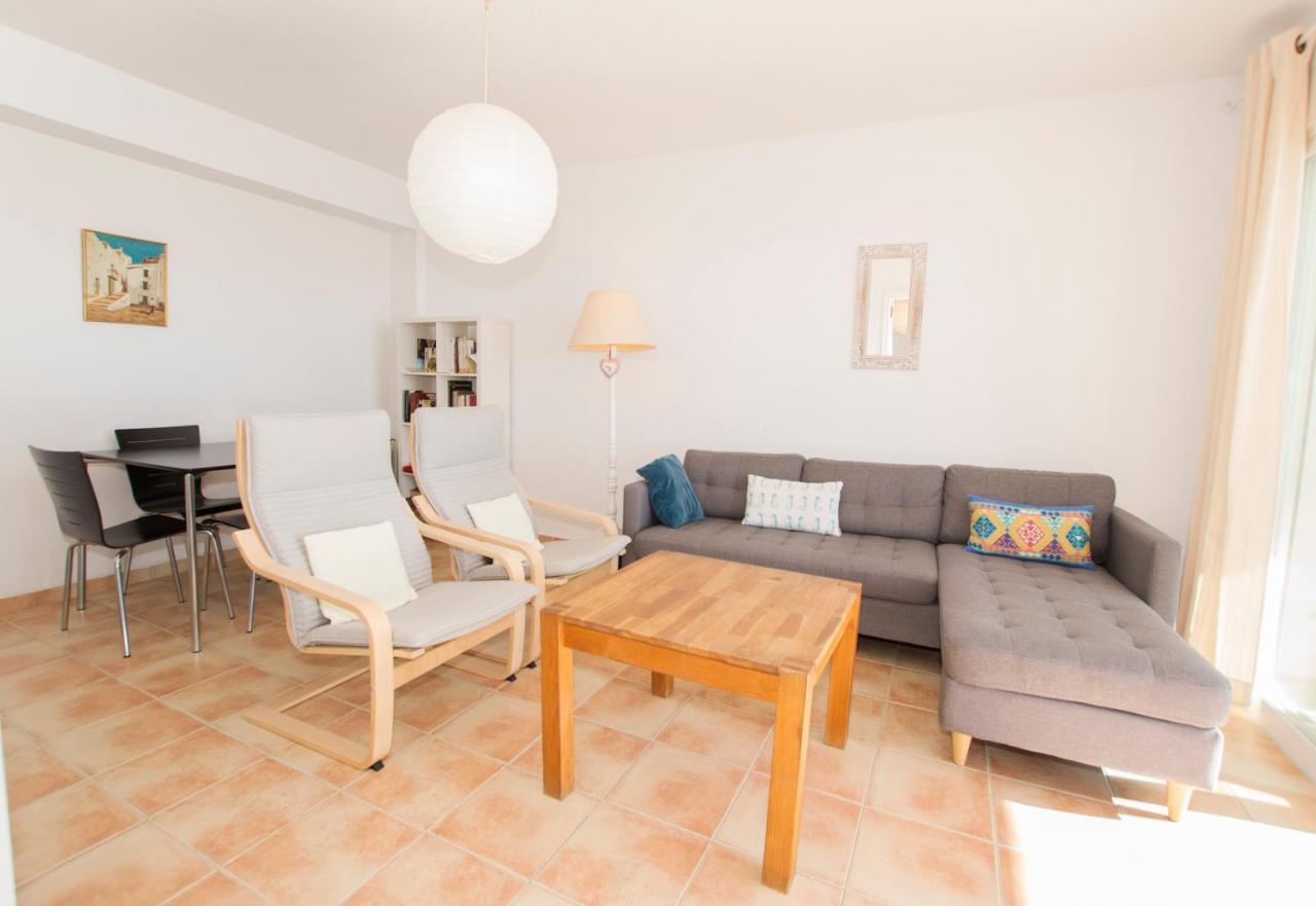 Edificio Rio Apartment กัลเป ภายนอก รูปภาพ